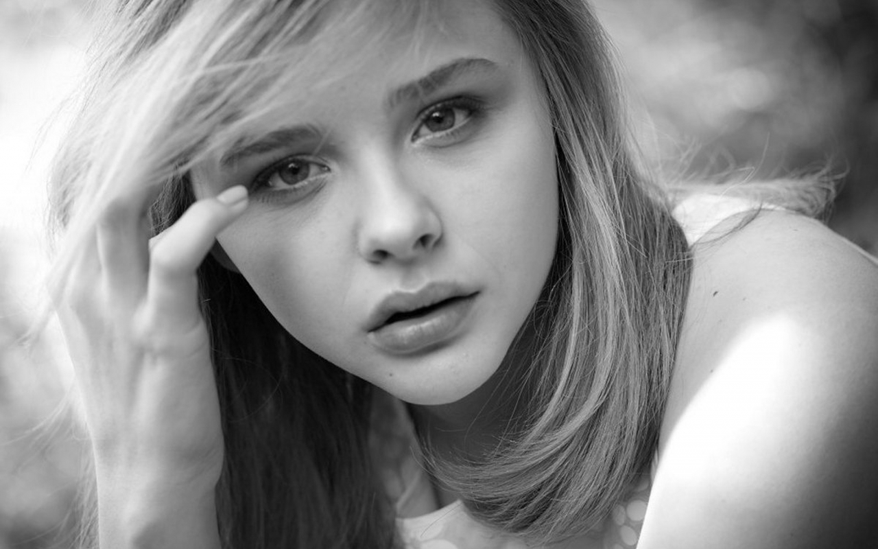 chloe grace moretz, черно-белое, хлоя грейс морец, актриса