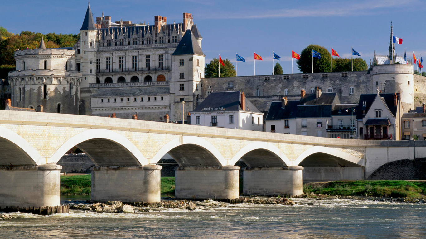 Амбуаз, Франция, дворец, замок, крепость, небо, деревья, мост, река, дома, здания, Amboise, France, chateau