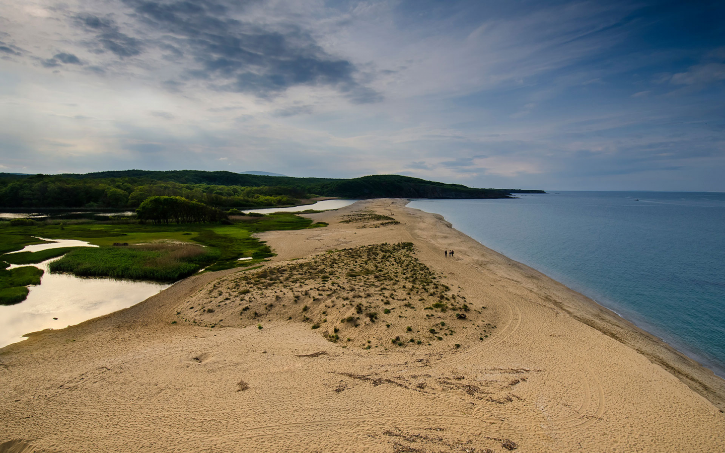 Синеморец, Бургасская область, Болгария, Чёрное море, небо, облака, море, берег, песок, река, природа, пейзаж, деревья, лес