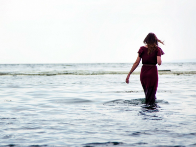 море, девушка, платье