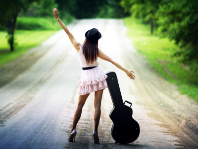 дорога, девушка, гитара