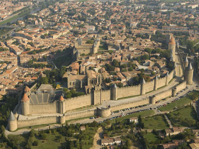 Каркасон, Лангедок-Руссильон, Франция, город, крепость, замок, дома, река, мост, Carcassonne, France, castle