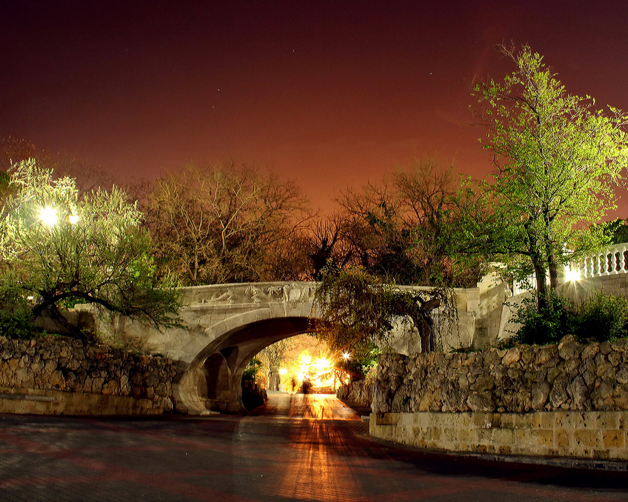 Крым, Севастополь, ночь, парк, арка.