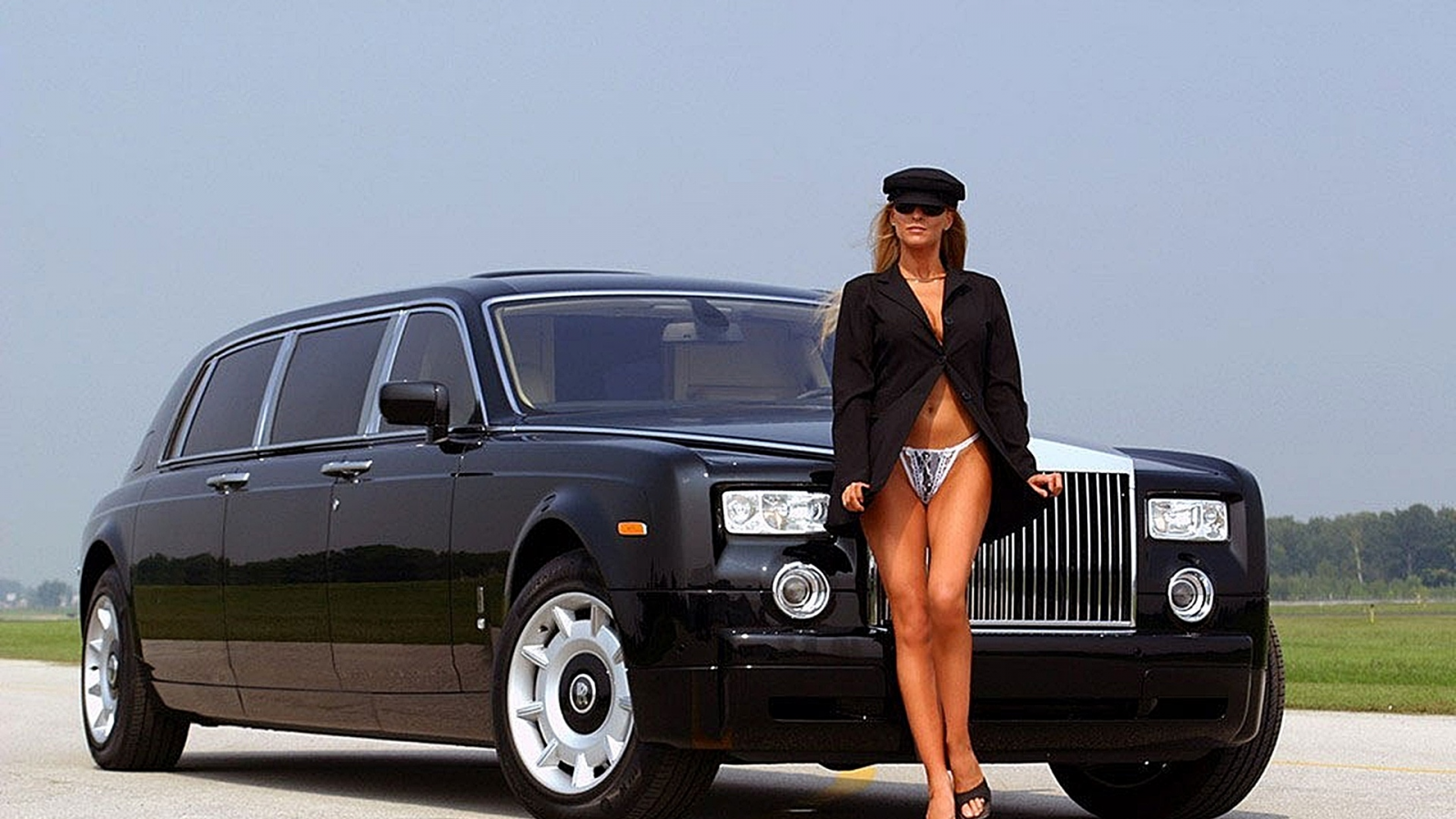 АВТО, Rolls Royce Phantom, с девой-водителем