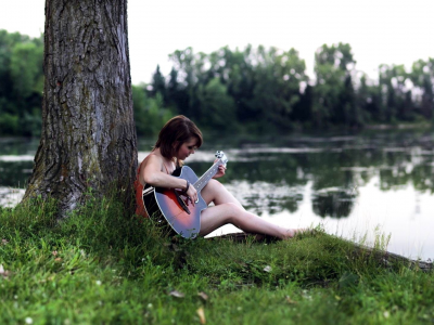 девушка, гитара, озеро