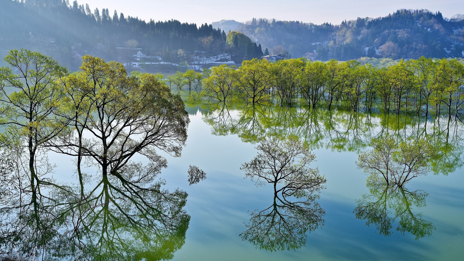 Lake Bishamon, Bandai, Fukushima, Japan, озеро Бишамон, Бандай, Фукусима, Япония, озеро