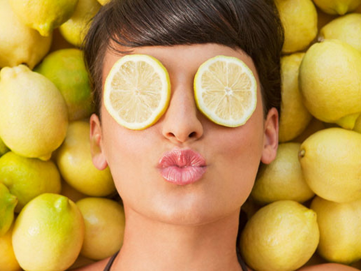 Лмцо, лимоны, губы