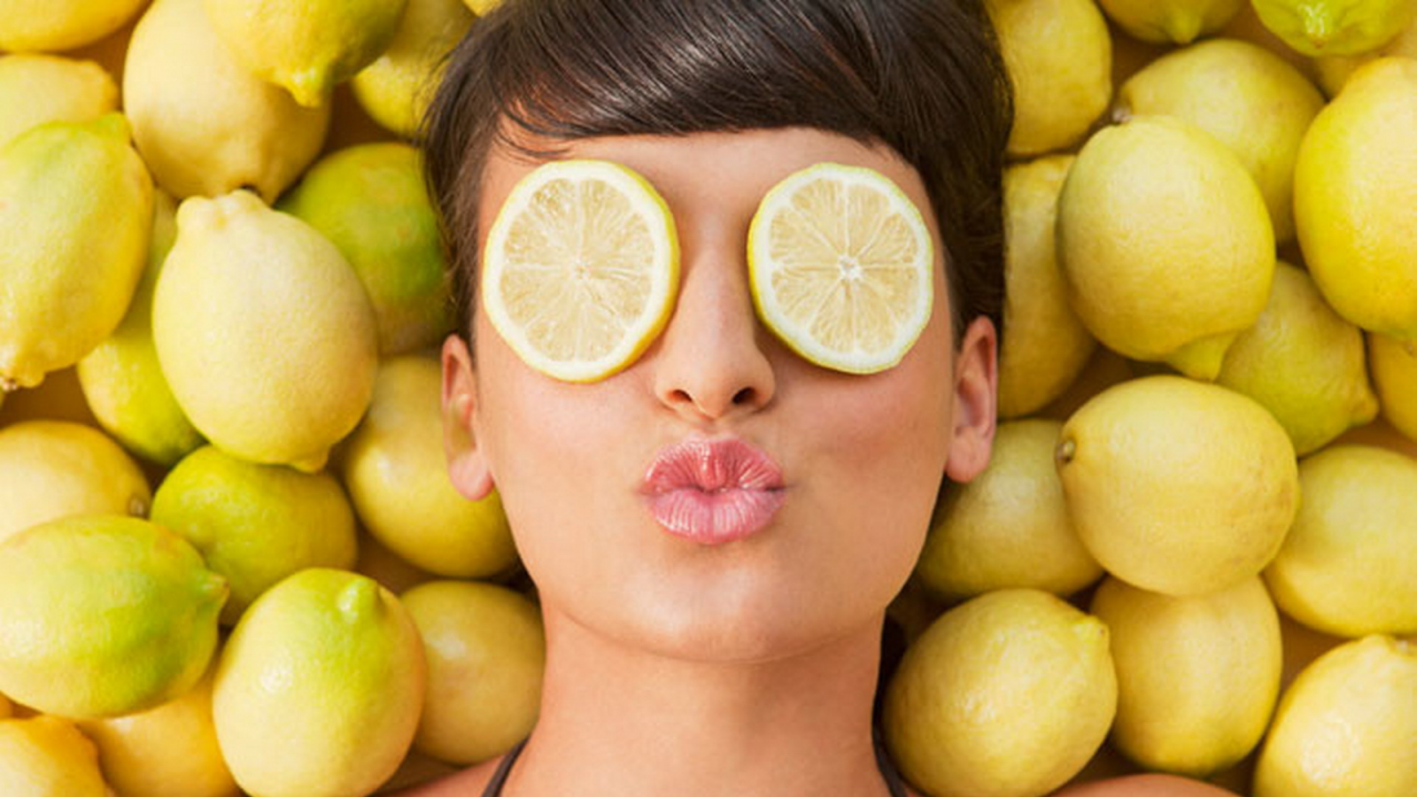 Лмцо, лимоны, губы