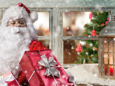 Санта Клаус, подарок, окно, фонарь