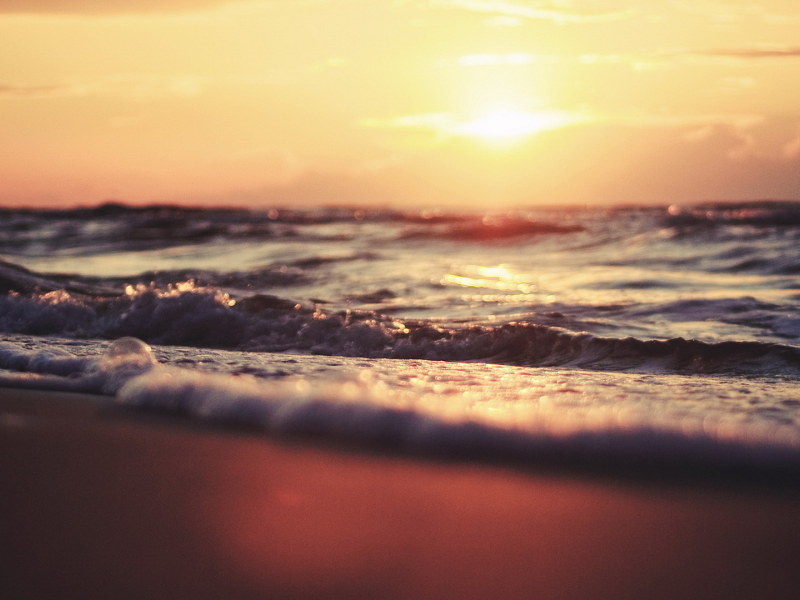 Море, закат, солнце, вода, волны.