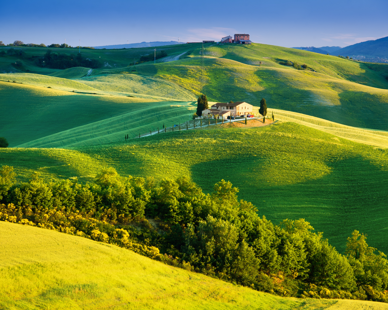 tuscany , landscape, summer, sunlight , italy , sky, trees, house, green field, nature, countryside