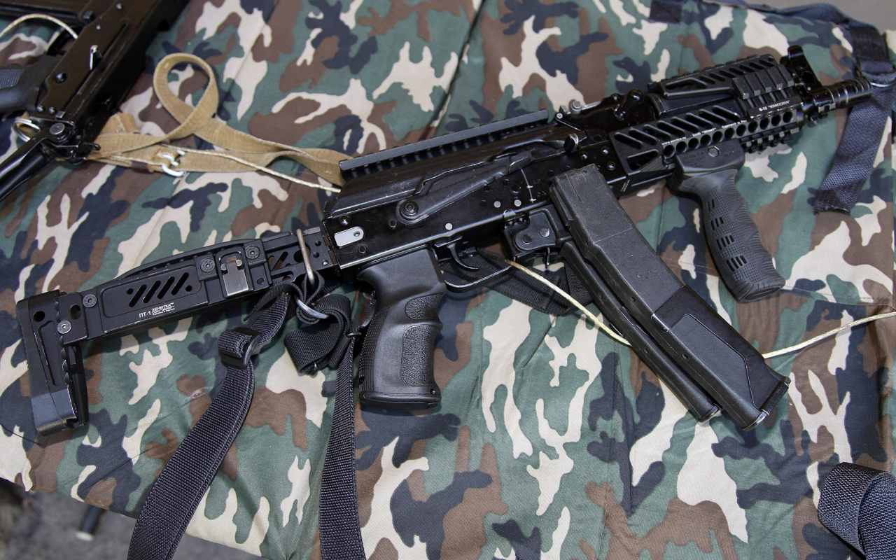 автомат, специальный, russia, army, troops, special, forces, military, russian, fire, arm, osn, saturn, 9x19, submachinegun, pp1901, vityaz, sn2, gun, hand, specnaz, weapon, weapons, rifle, gun, sun, day, see, wide