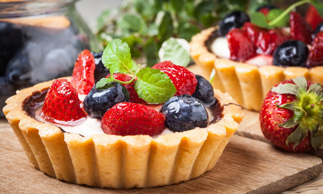 клубника, tart, sweet, ягоды, delicious, berries, черника, сладкое, корзинка, dessert, десерт, cream, тарталетка