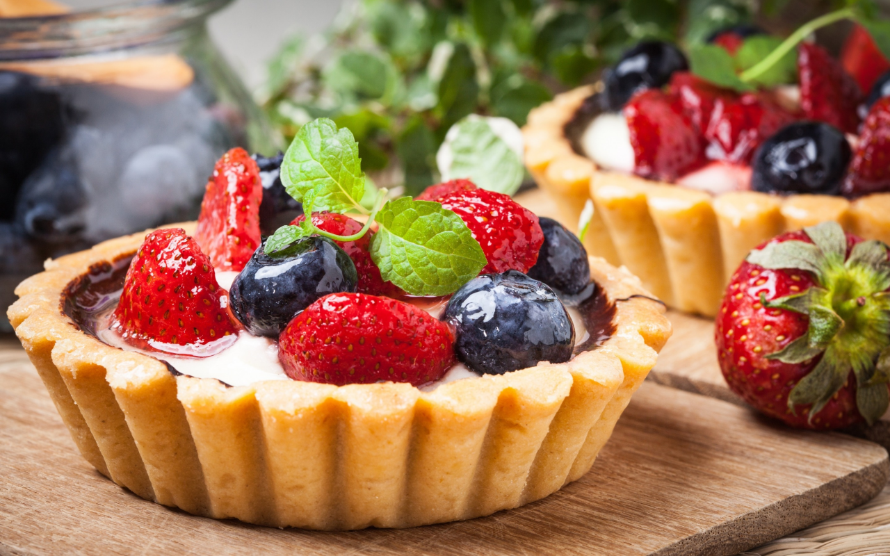 клубника, tart, sweet, ягоды, delicious, berries, черника, сладкое, корзинка, dessert, десерт, cream, тарталетка