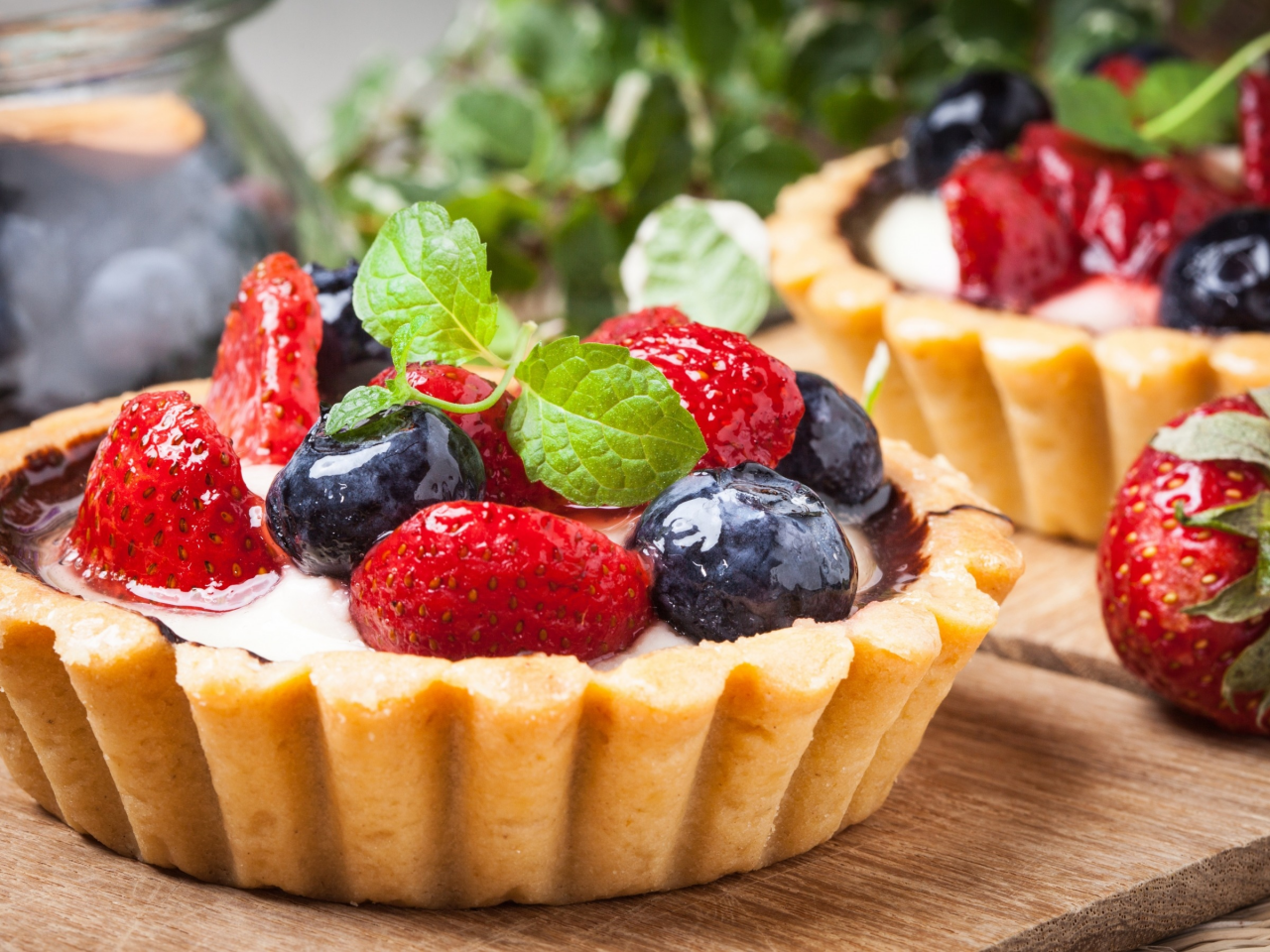 клубника, tart, sweet, ягоды, delicious, berries, черника, сладкое, корзинка, dessert, десерт, cream, тарталетка