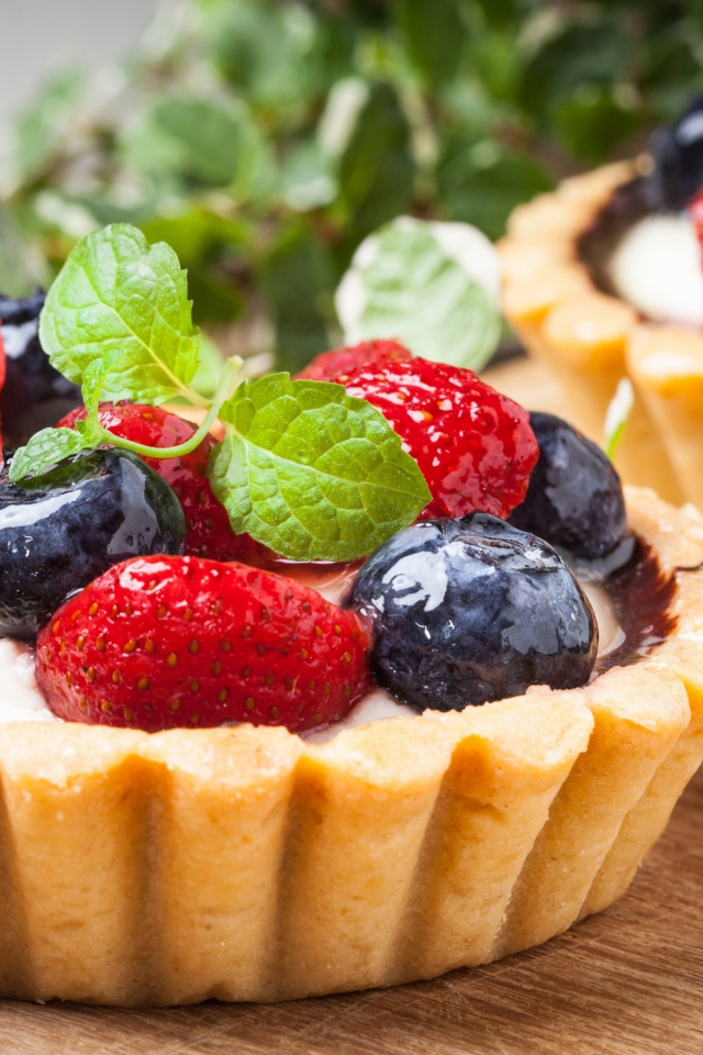 клубника, tart, sweet, ягоды, delicious, berries, черника, сладкое, корзинка, dessert, десерт, cream, тарталетка