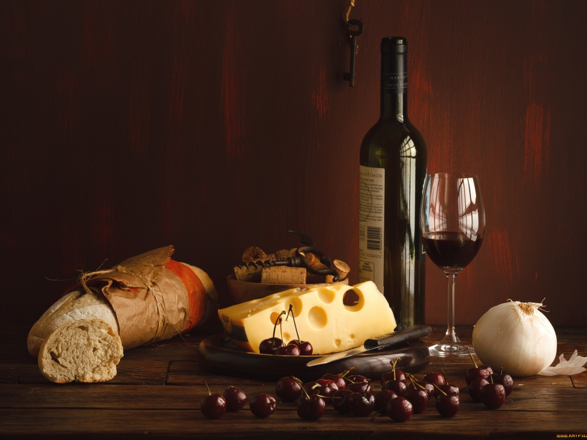 вино, сыр, хлеб, лук, вишня, bread, onion, cherry, wine, cheese, diferent, room, nice, environment, wood, table, main, room, read, bira, nice, see, wide