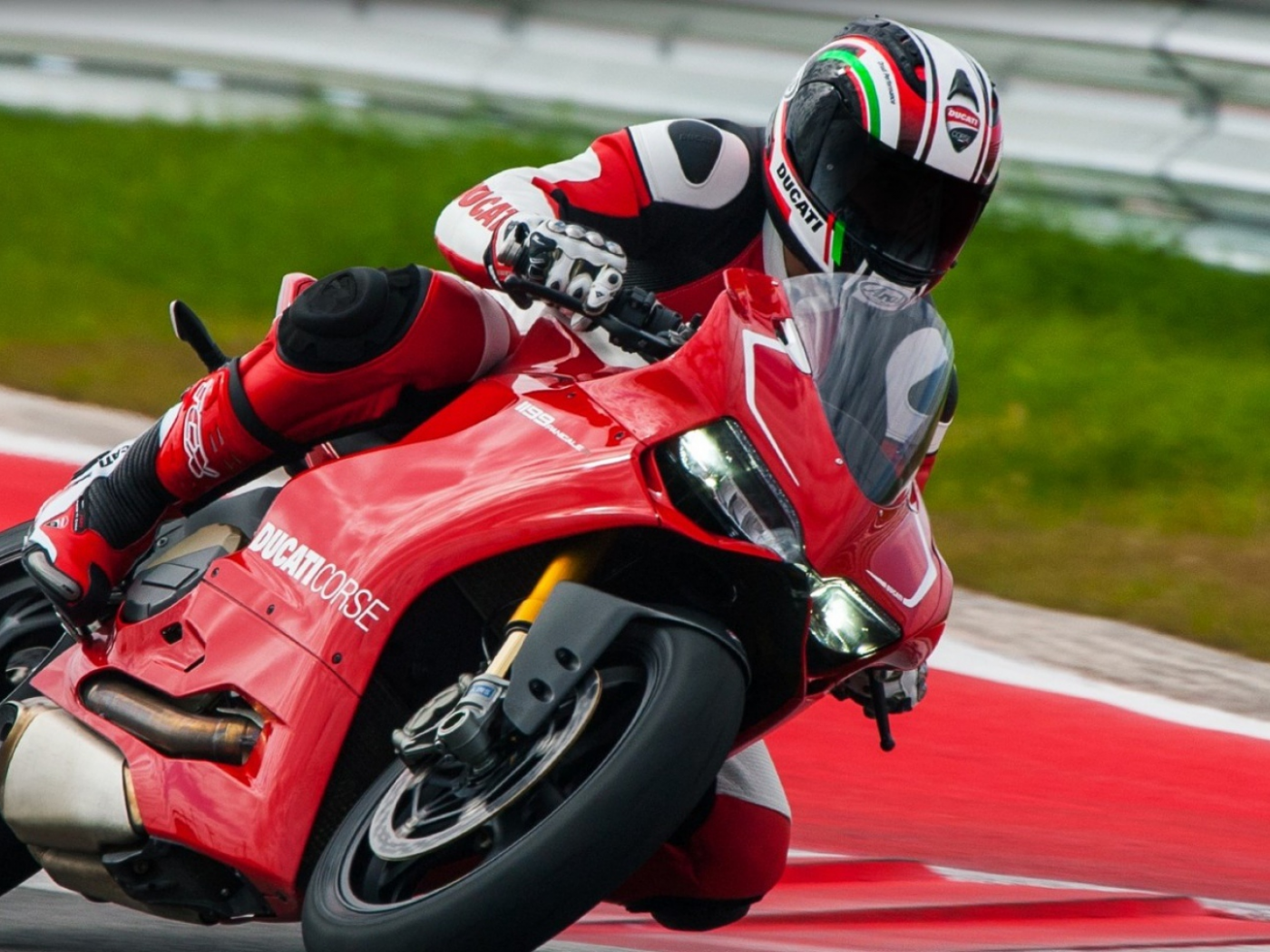 ducati, 1199, panigale r, мотоциклист, движение