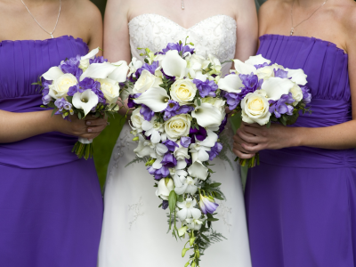 подруги, wedding, платье, фиолетовый, розы, фрезия, bride, букет, цветы, невеста