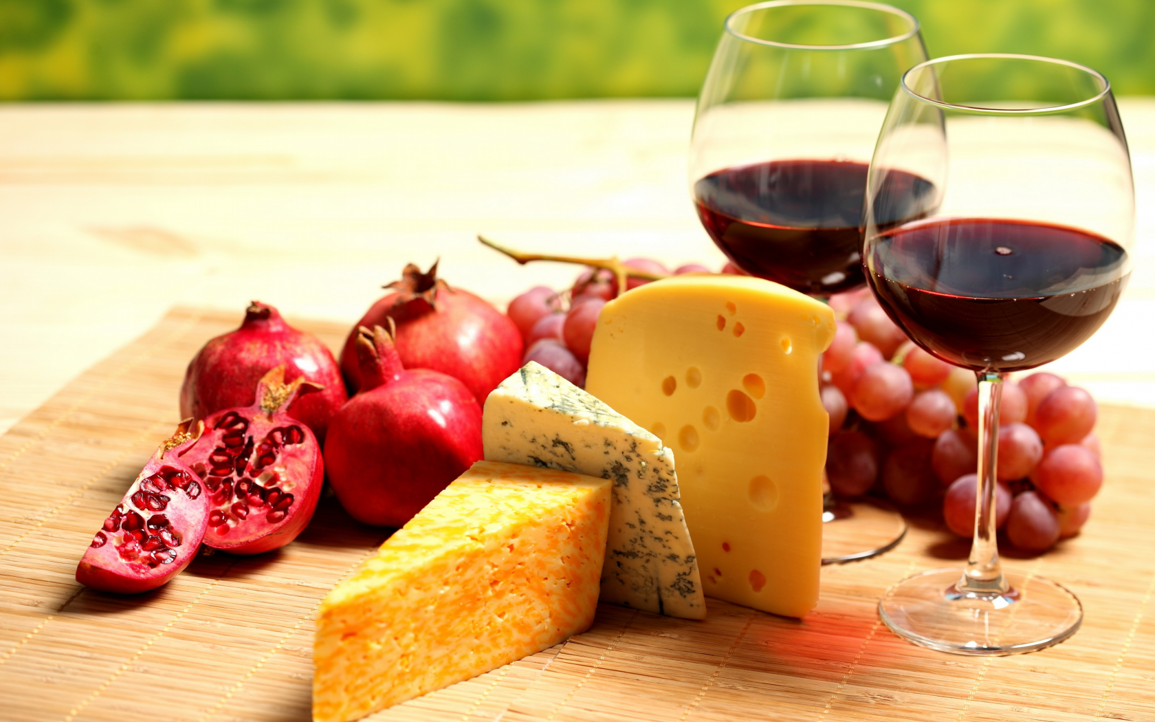 вино, сыр, виноград, гранат, cheese, grapes, wine, red, garnet, room, nice, environment, wood, table, main, room, book, read, vine, see, up, nice, wide