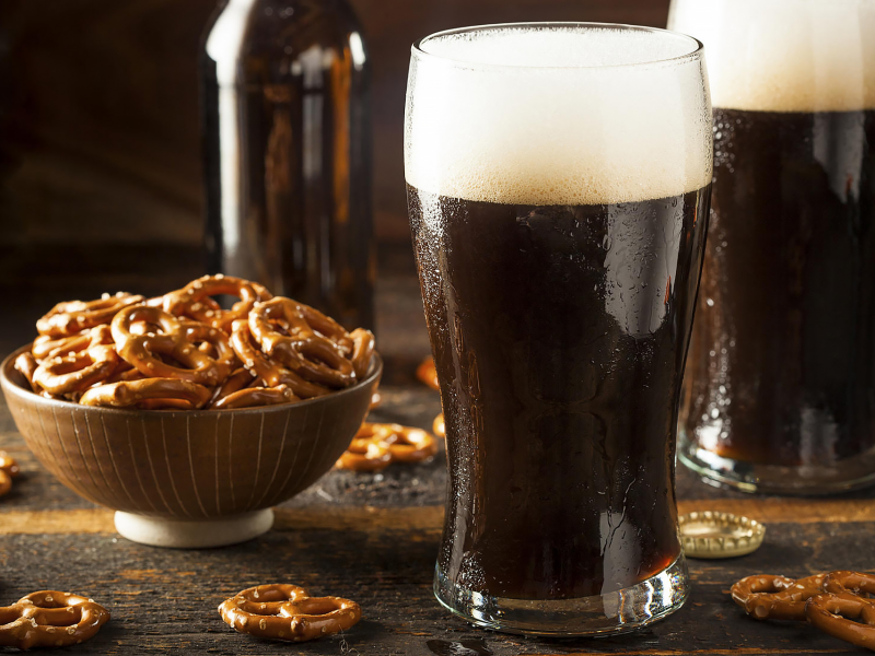 пиво, тёмное, печенье, beer, dark, choice, cookies, bar, room, wood, table, main, drink, room, read, bira, nice, wide