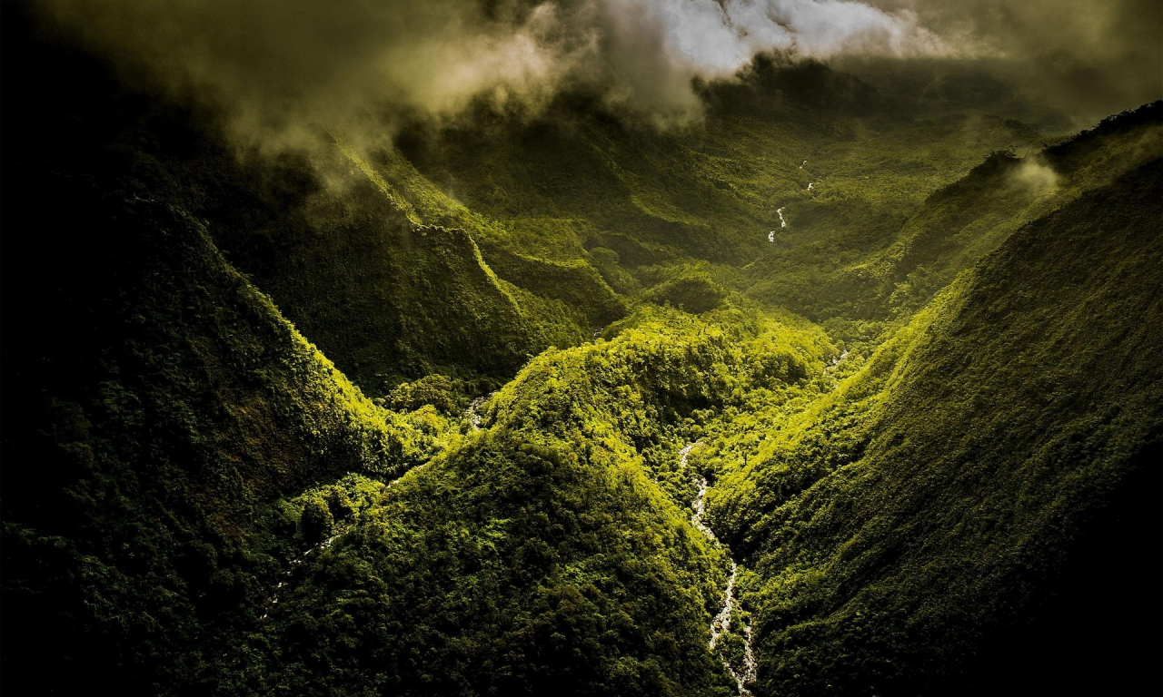 долина, лето, облака, горы, лес, valley, summer, clouds, mountains, forest, trees, grass, sun, light, see, nice, wide