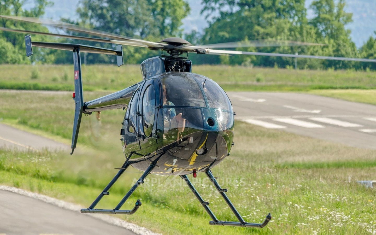 вертолёт, хьюз, мд, 500, аэродром, hughes, md500e, md, aircraft, airfield, usa, front, helicopters, heli, high, sun, summer, see, sky, wide