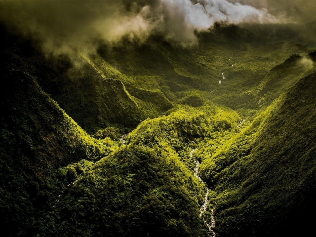 долина, лето, облака, горы, лес, valley, summer, clouds, mountains, forest, trees, grass, sun, light, see, nice, wide