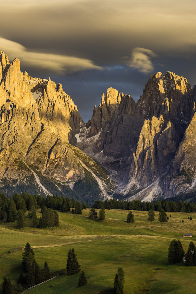 альпы, горы, италия, дома, alps, mountains, italy, at home, house, trees, spruce, meadow, grass, sky, nice, see, wide