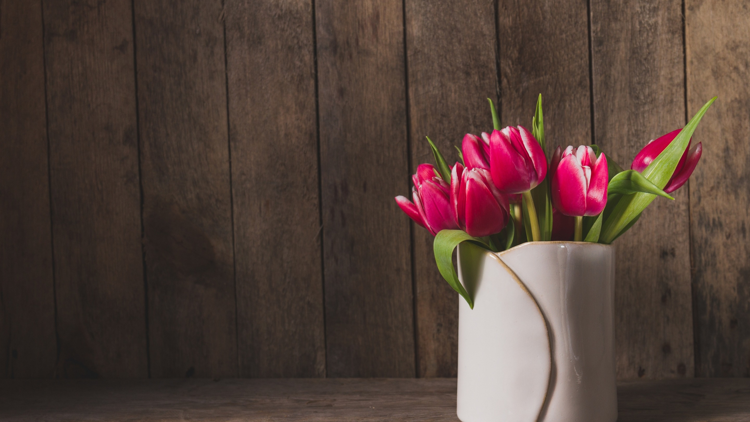 розовые, fresh, wood, pink, тюльпаны, tulips, букет, spring, flowers, цветы