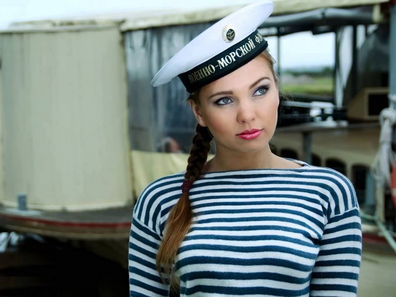 девушка, морячка, тельняшка, девушка с косой, русская девушка, грудь, макияж