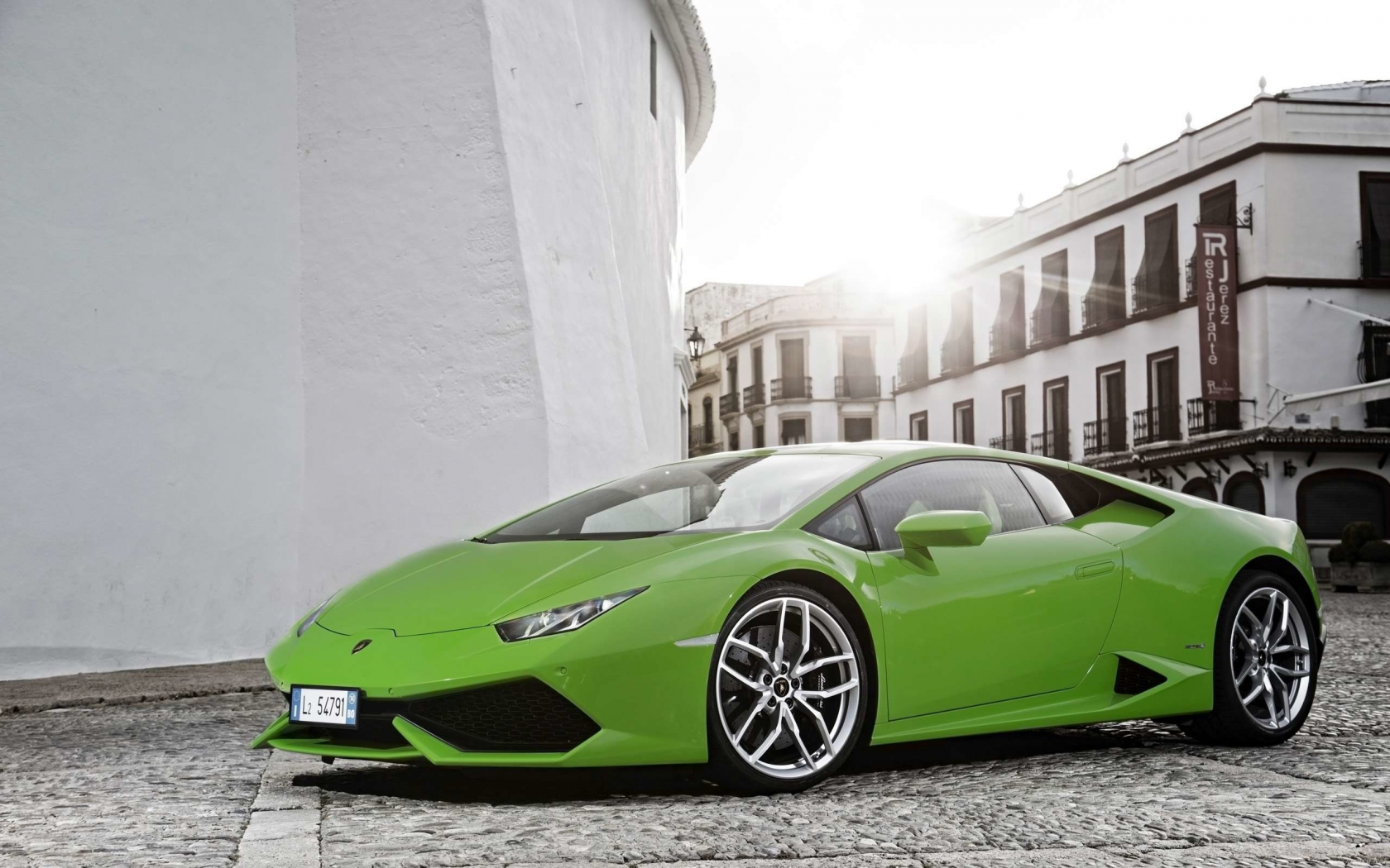 lamborghini, huracan, авто, спортивное, улица, дома, солнце