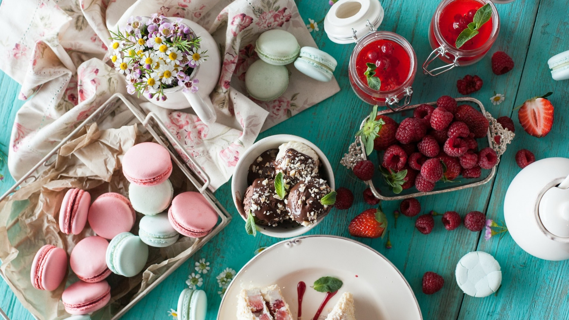десерт, мороженое, ягоды