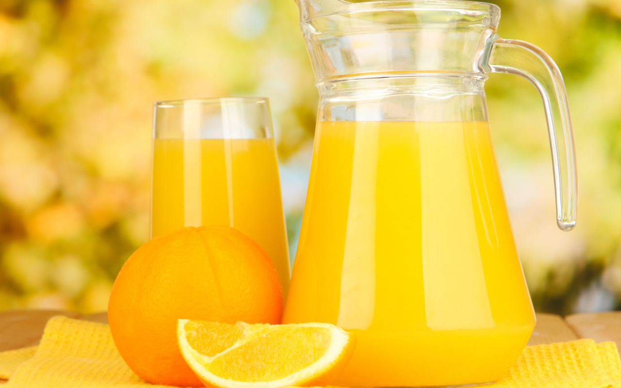 апельсин, графины, сок