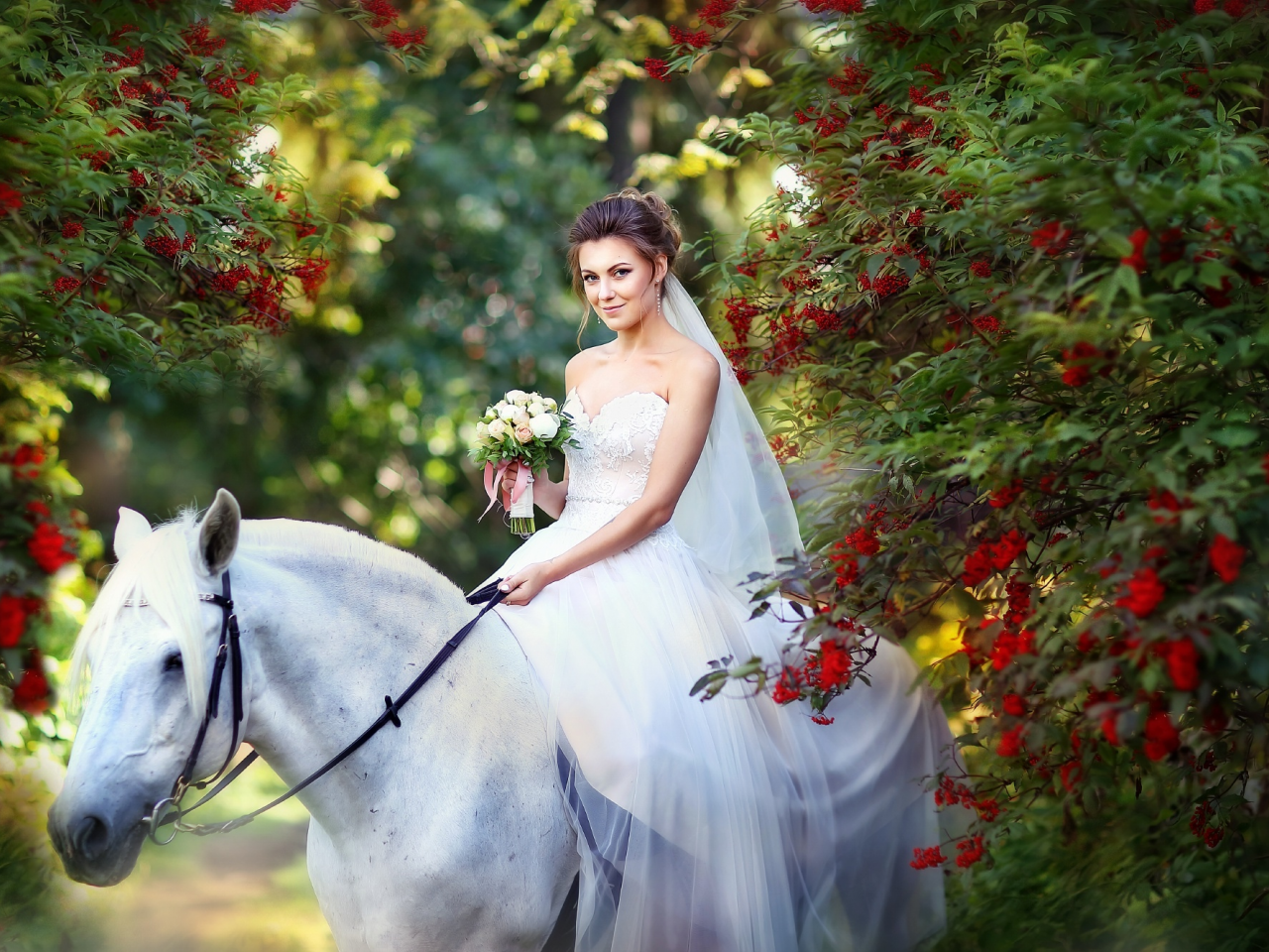 лошадь, невеста