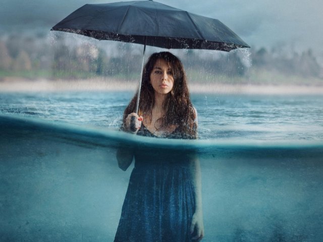 девушка, дождь, с зонтиком, в воде