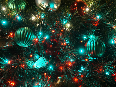 новогодняя ёлка, огни, игрушки, украшения, с новым годом, новогодние обои, новогодний фон, текстура, гирлянда, свет, елка, новый год, рождество