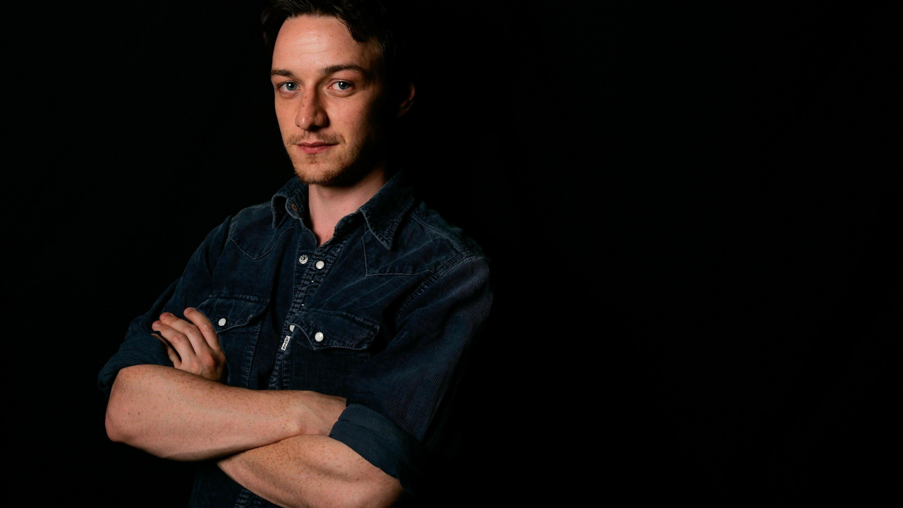 james mcavoy, актёр, чёрный фон