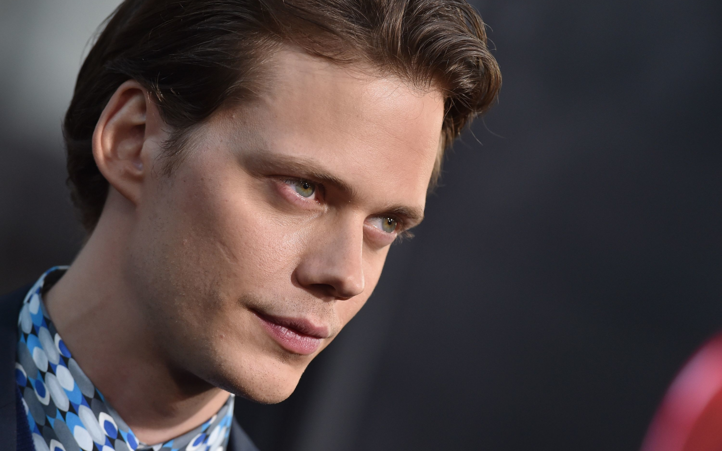 bill skarsgard, взгляд