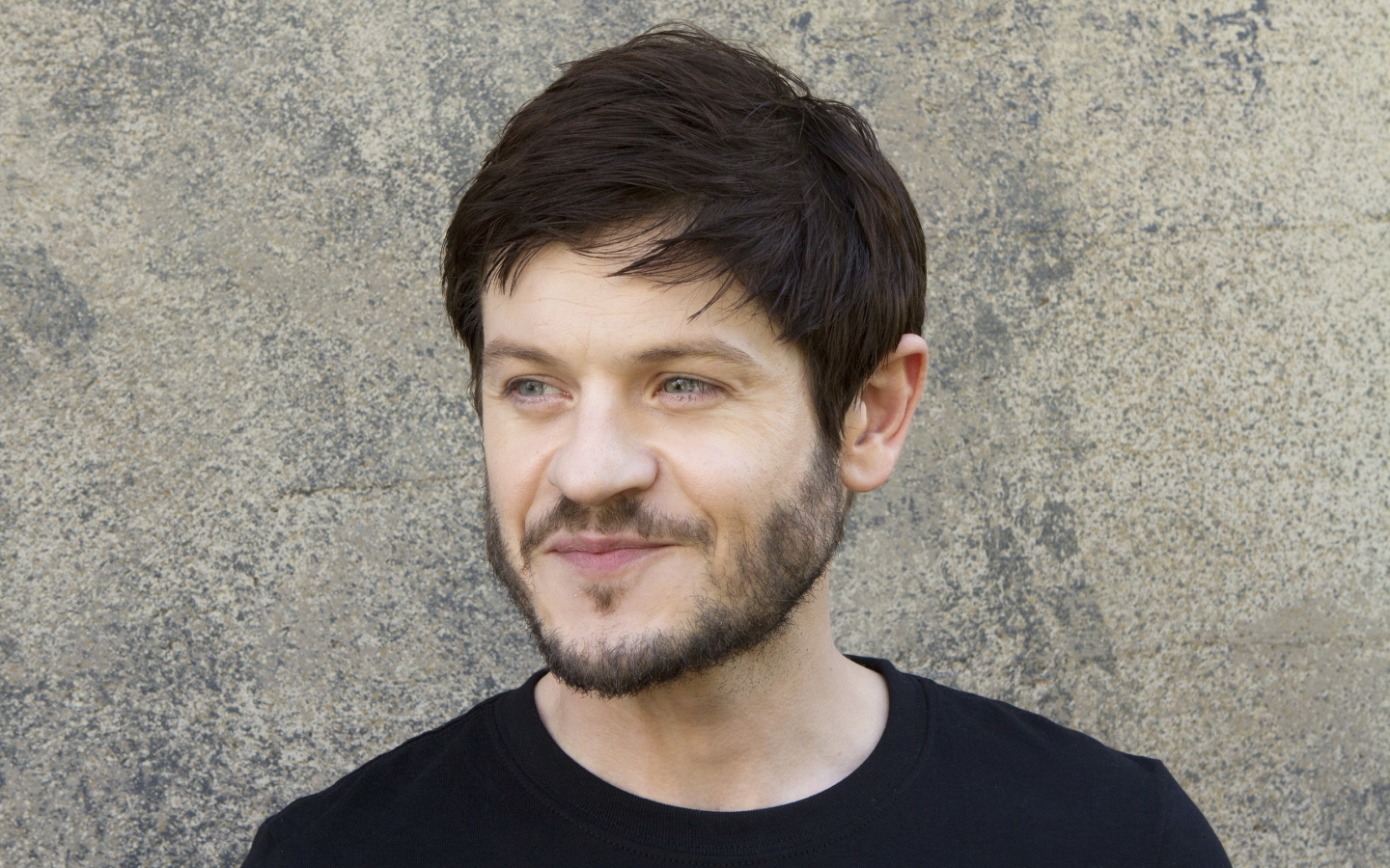 iwan rheon, парень