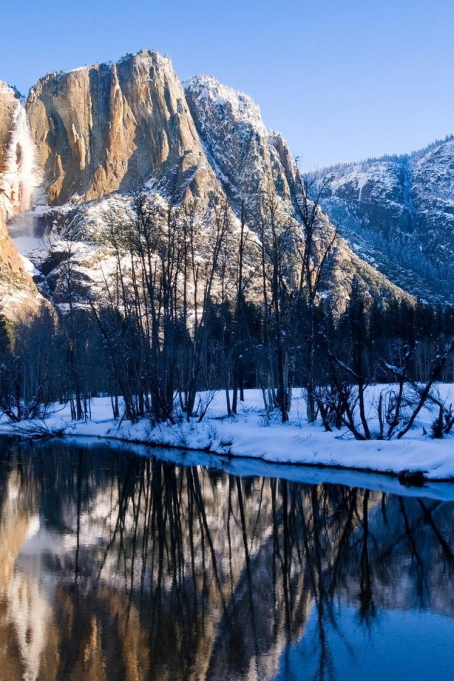 озеро, гора, отражение в воде