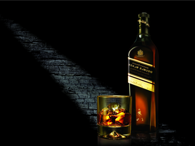 алкоголь, виски, johnnie walker, бутылка, стакан, лёд