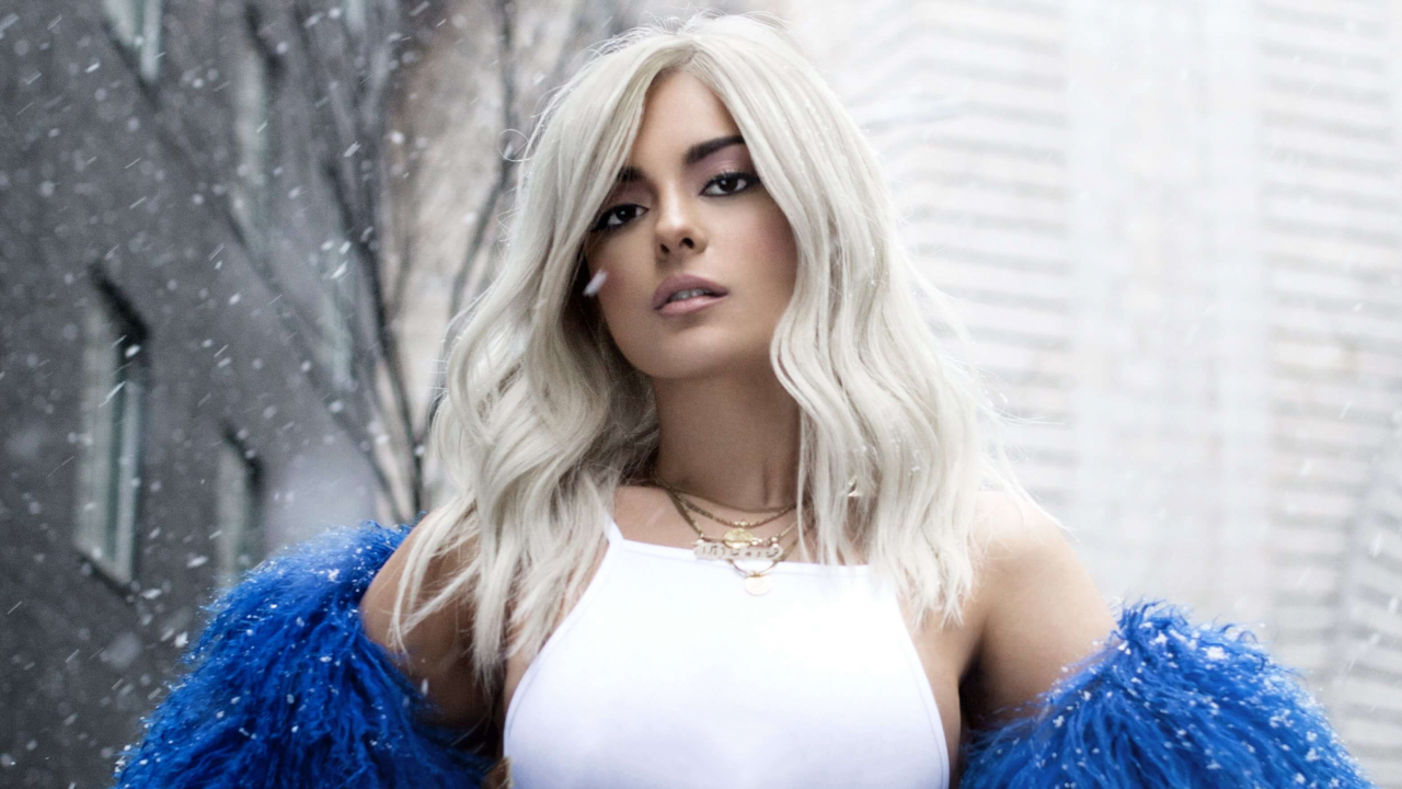 блондинка, bebe rexha