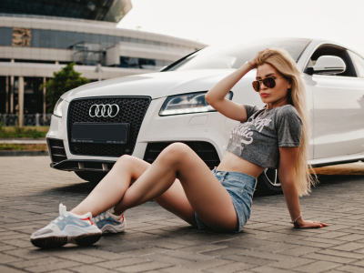 girl, woman, beautiful, pretty, model, blonde, shorts, sneakers, legs, glasses, auto