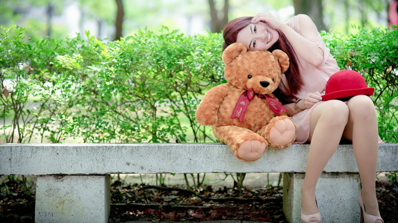 asian girl, smile, teddy bear