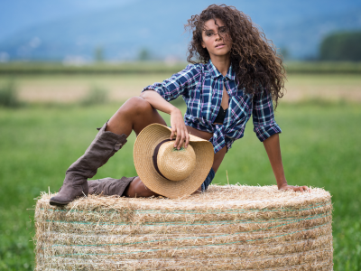 girl, sexy, curly hair, boots, hat