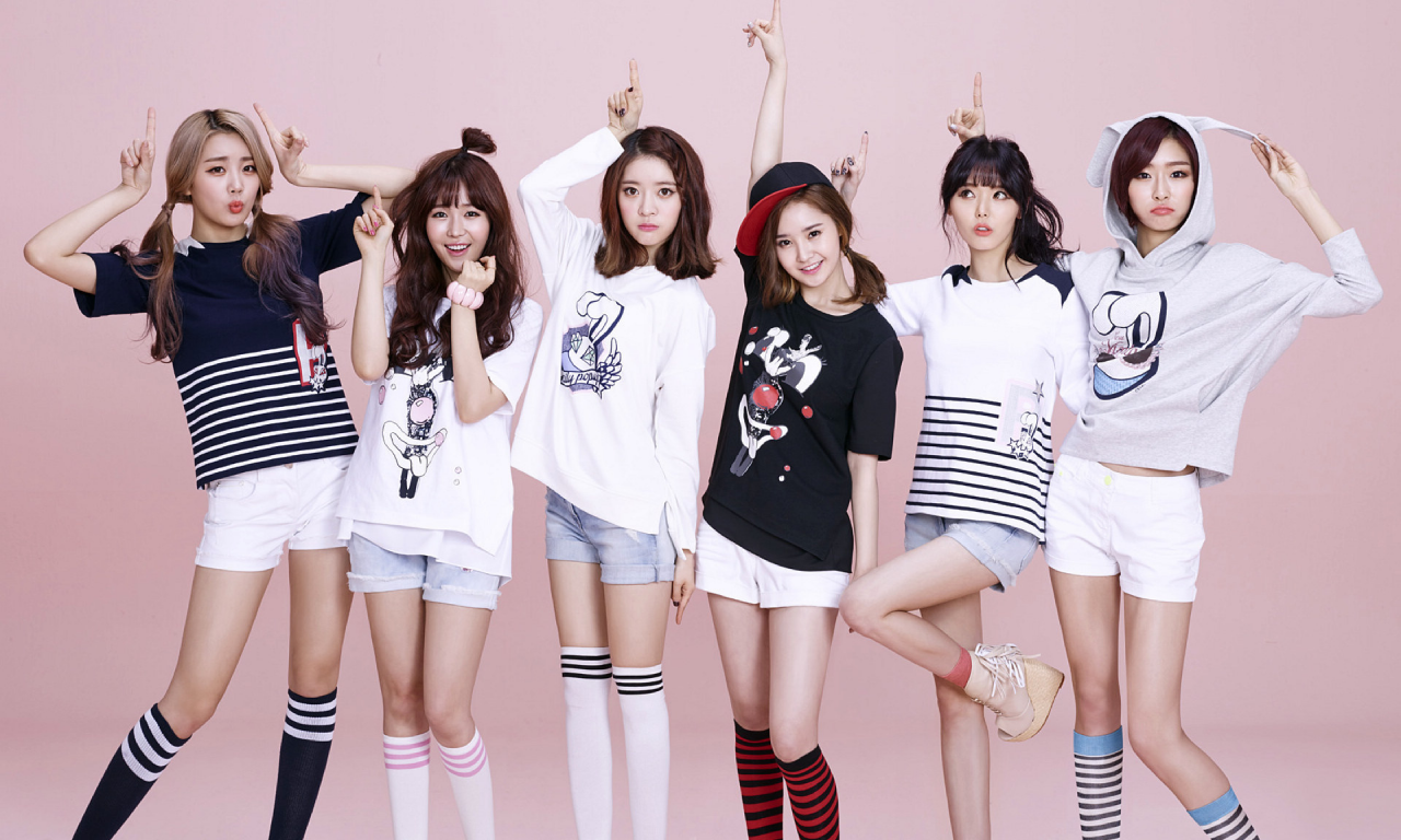 music, band, girls, asian, dal shabet, knee socks, shorts, skirt, sneakers