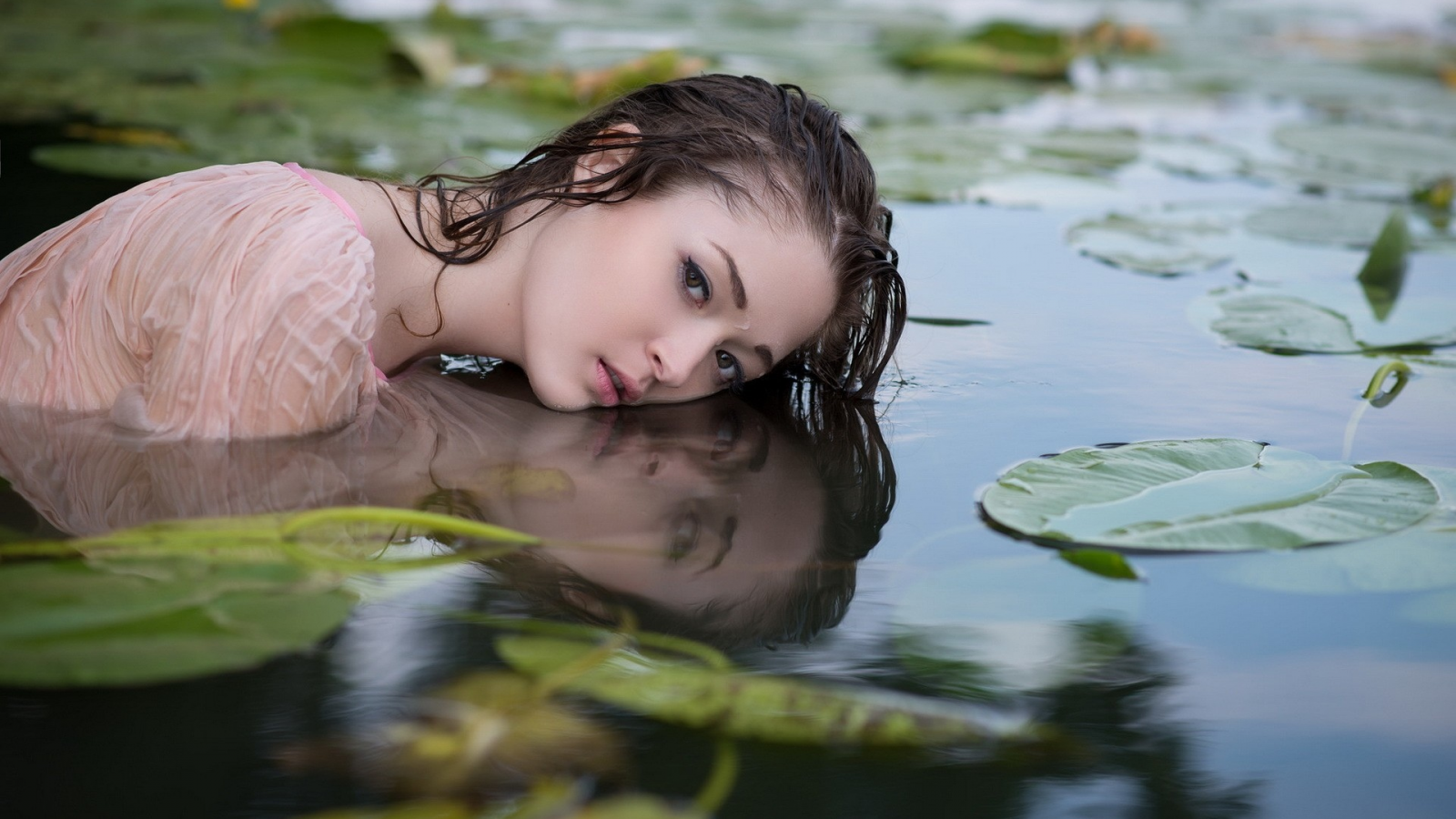 asian girl, water