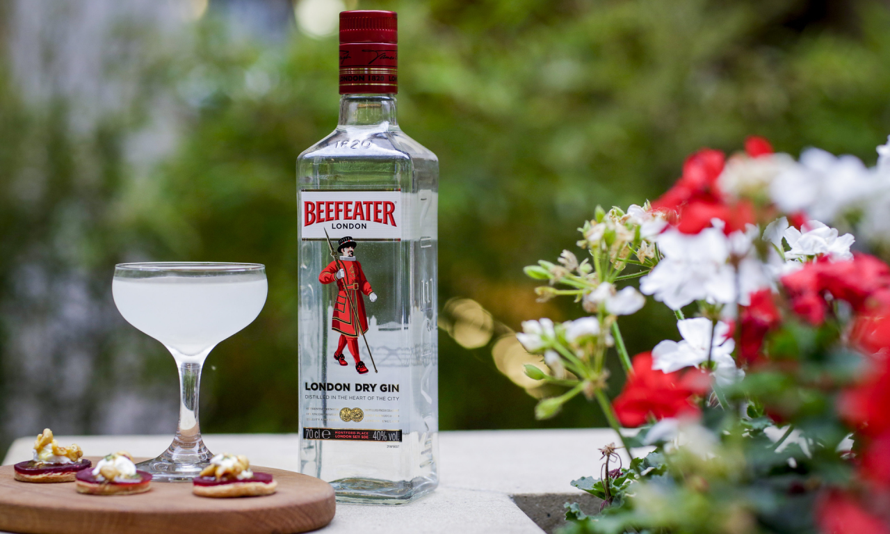 alcohol, bottle, gin, beefeater