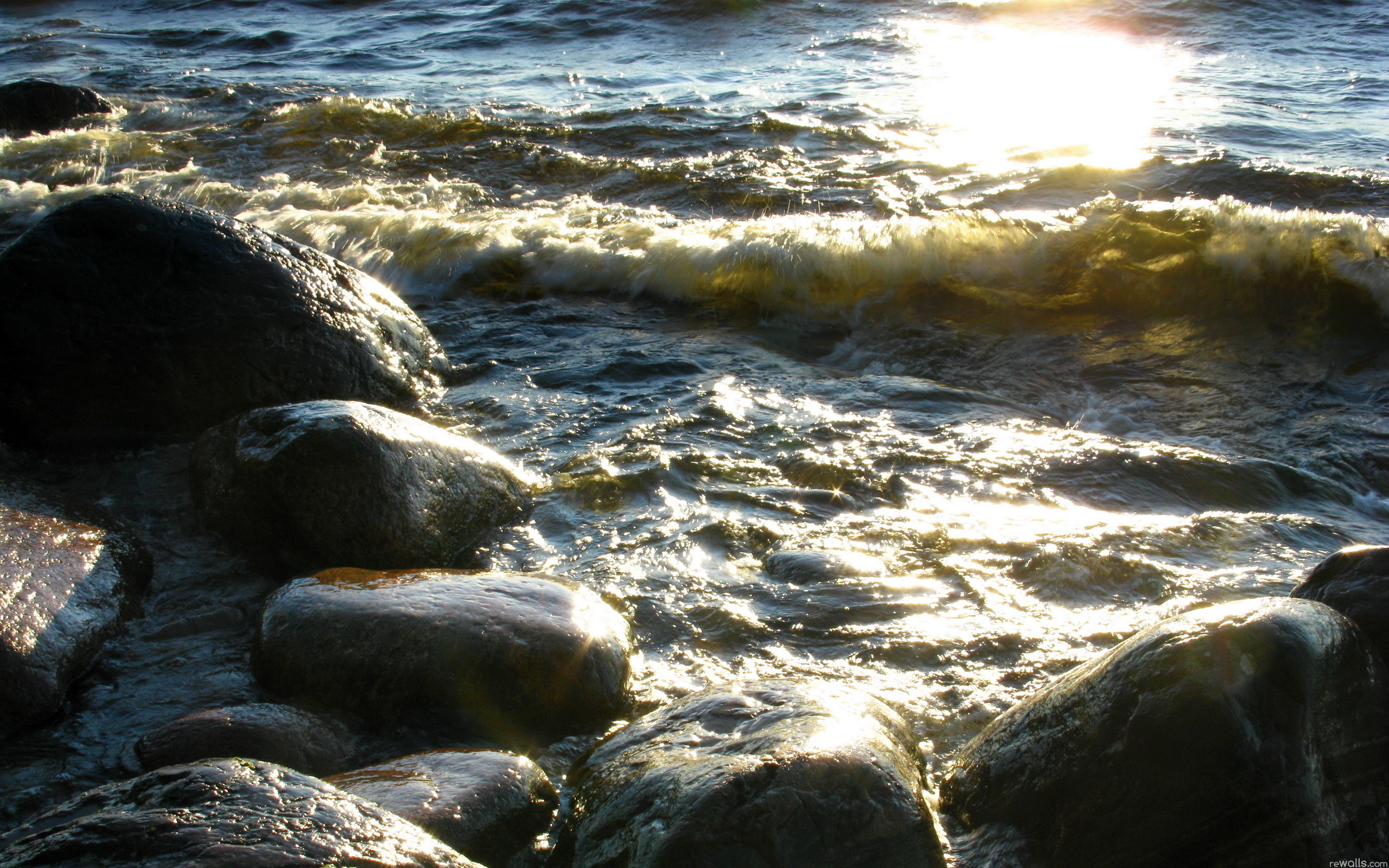 Вода и камень стихи